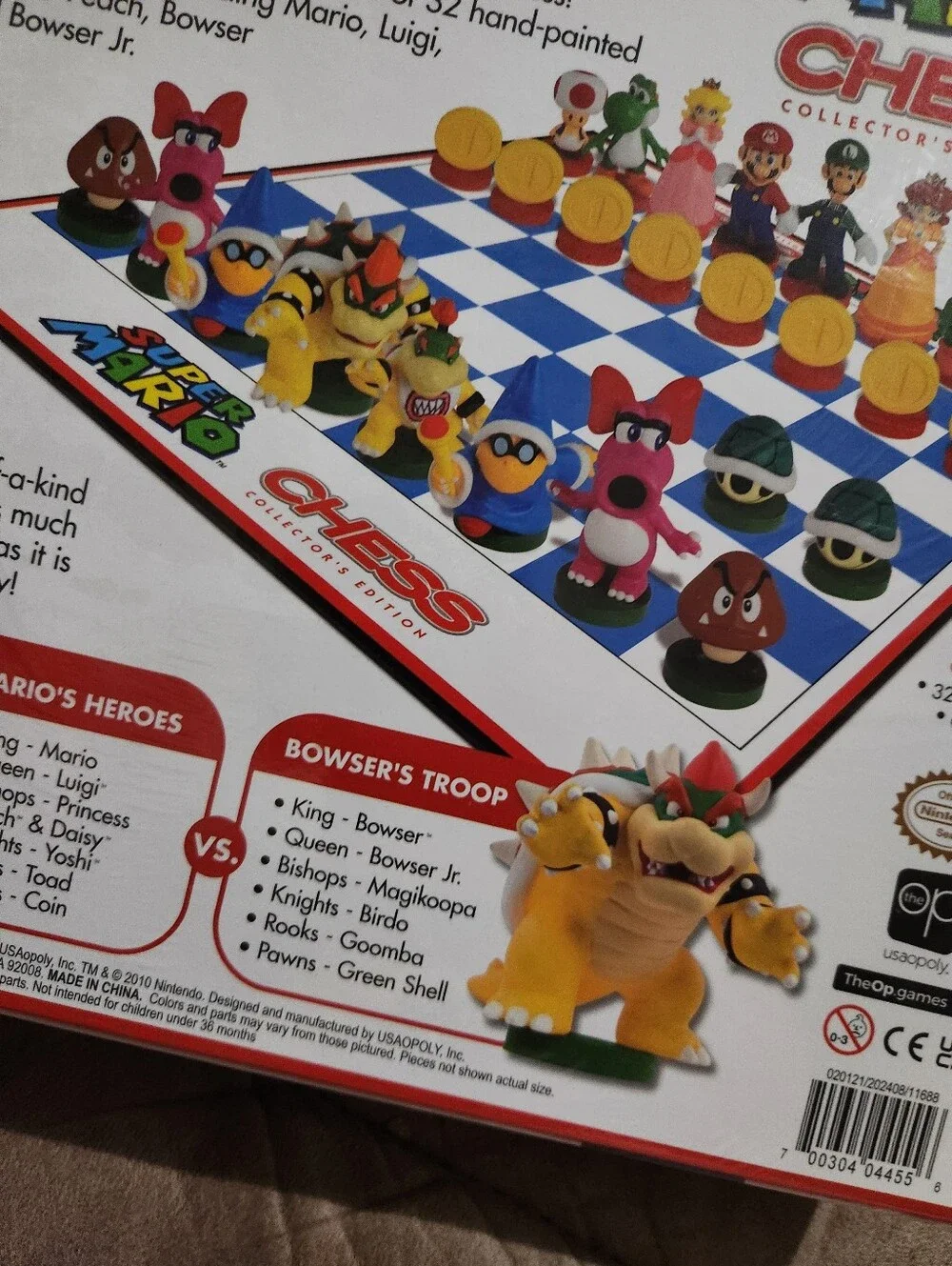 Nintendo Super Mario Chess Collector's Edition - Red, Green, Pink, Yellow